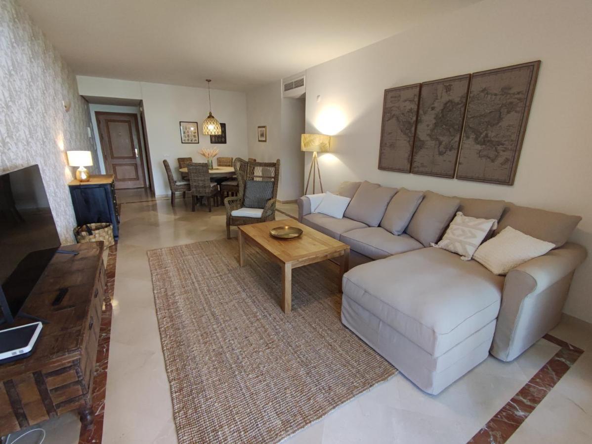 Costalita On The Beach - 3 Bedroom Cosy Apartment Естепона Екстер'єр фото