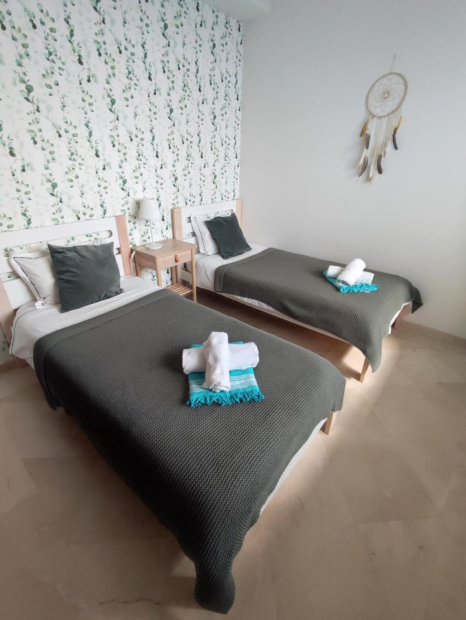Costalita On The Beach - 3 Bedroom Cosy Apartment Естепона Екстер'єр фото